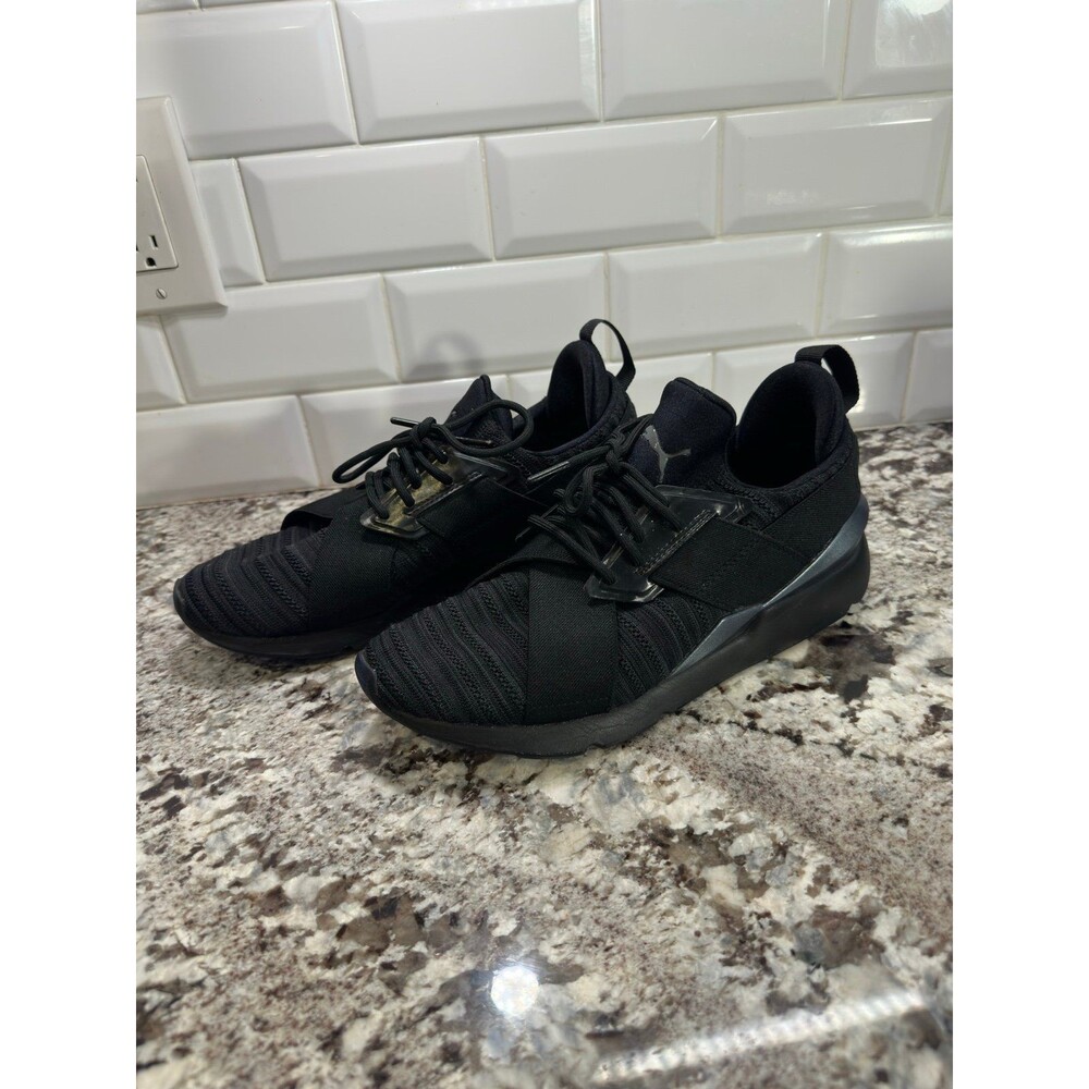 Puma Sneakers Women’s Size 10